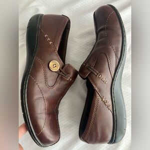 Clarks Brown Leather Flats